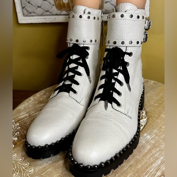 NWOT 💠 Sam Edelman “Jennifer” Combat-Moto Boots in Off-White Leather Size 9 - Picture 3 of 15